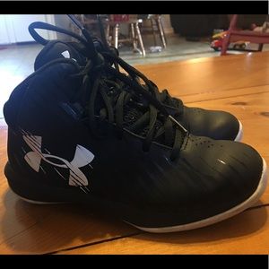 Boys Sz 1 Under Armour High Tops